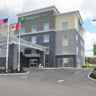Фотографии мини отеля
Holiday Inn Express & Suites Cheektowaga North East, an IHG Hotel
