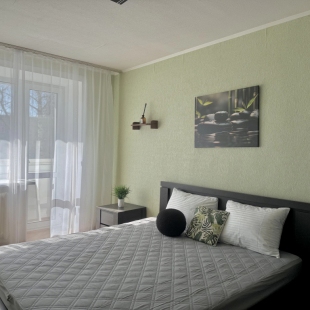 Фотография квартиры Квартира Трехкомнатная в центре