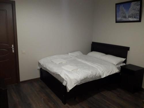 Фотографии мини отеля 
            MKM GROUP