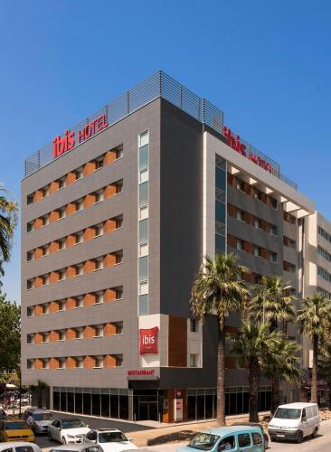 Фотография гостиницы Ibis Izmir Alsancak