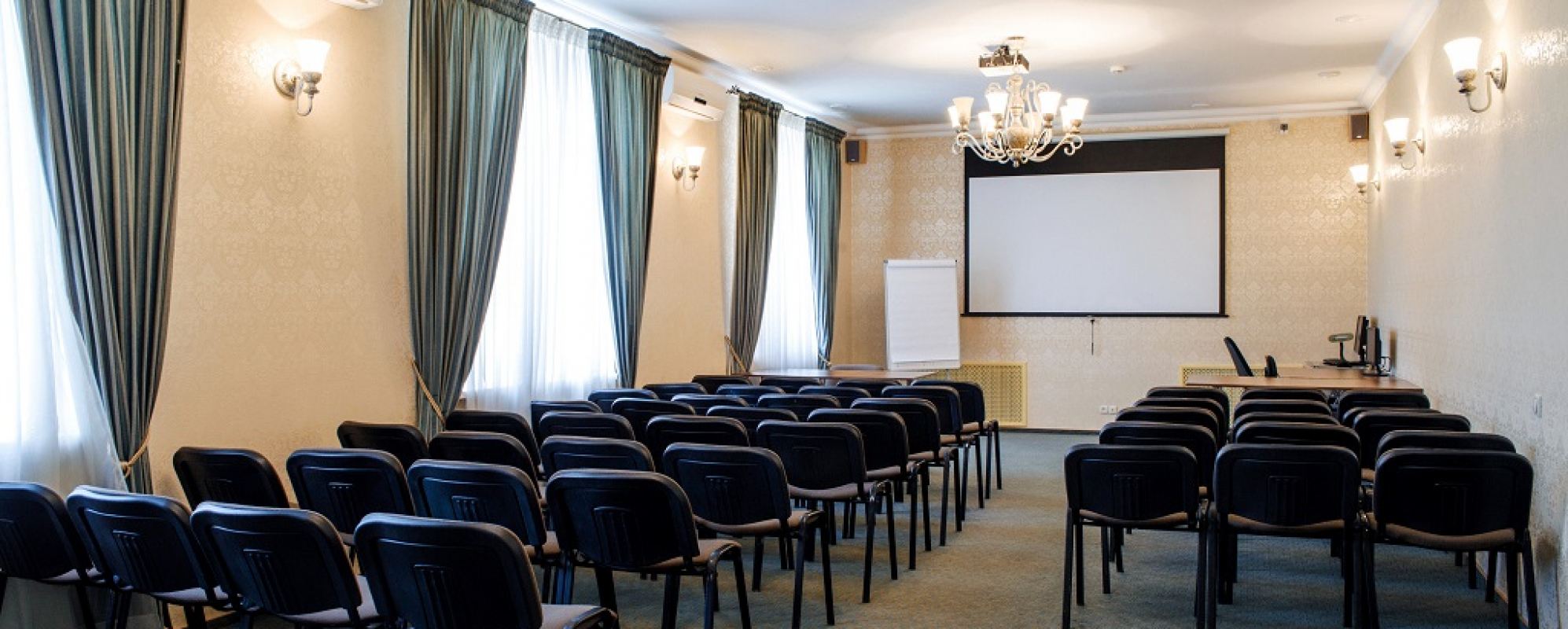 Фотографии конференц-зала Конференц-зал гостиницы Центральная