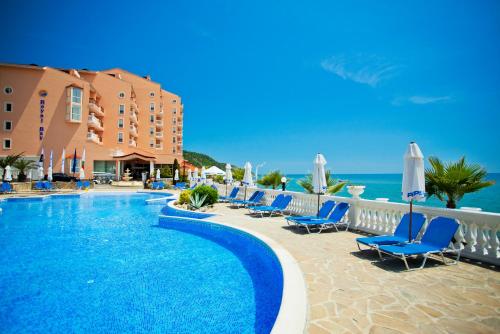 Фотография гостиницы Royal Bay Hotel - All Inclusive & Aqua Park