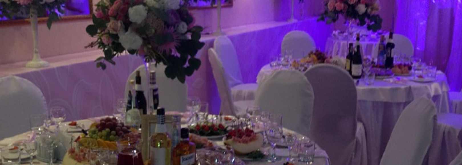 Фотография банкетного зала Банкетный зал ресторана Октябрьский