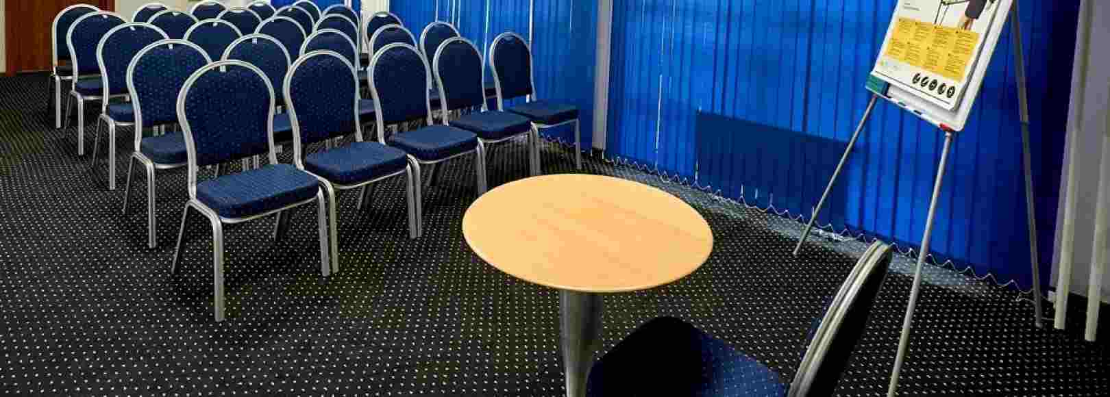 Фотография конференц-зала Синий