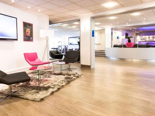 Фотография гостиницы Novotel Fontainebleau Ury