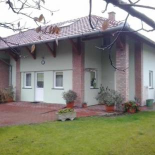 Фотографии гостевого дома
Katica Vendégház