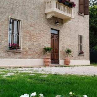 Фотографии мини отеля
Villa Blanco's