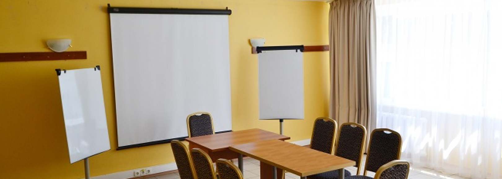 Фотография комнаты для переговоров Озерный