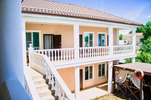 Фотография гостевого дома Адмирал