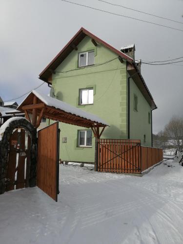 Фотографии гостевого дома
Берлога