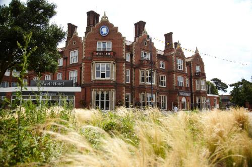 Фотография гостиницы The Orwell Hotel
