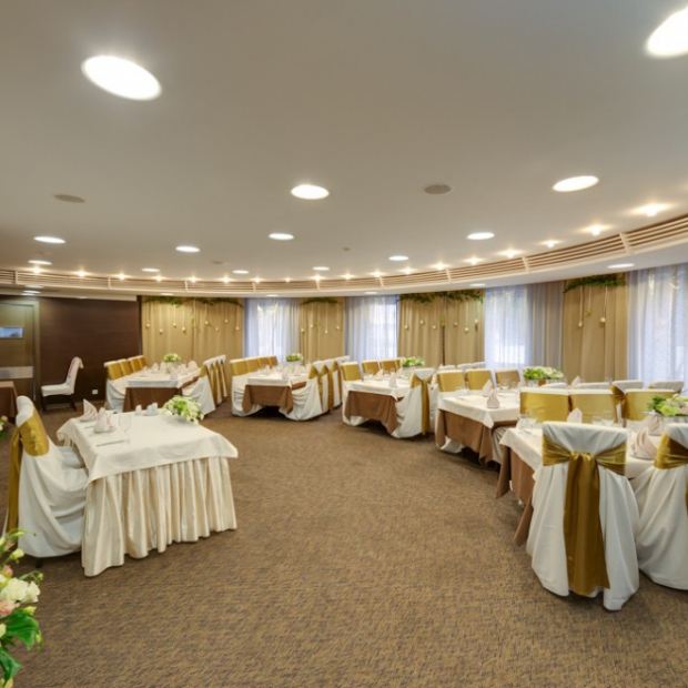 Фотография ресторана Гранд Авеню by USTA Hotels. Ресторан Кейс