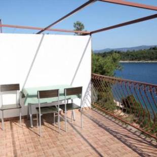 Фотографии гостевого дома
Apartments by the sea Basina, Hvar - 8749