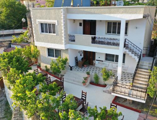 Фотография гостиницы HOTEL VILA TWIX