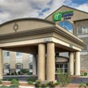 Фотографии гостиницы 
            Holiday Inn Express Hotel & Suites Carlsbad, an IHG Hotel