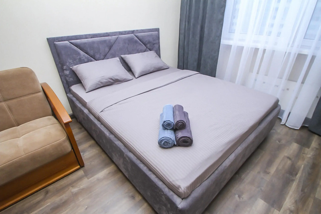 Фотография квартиры Апартаменты 1 комнатные Каролинского 9