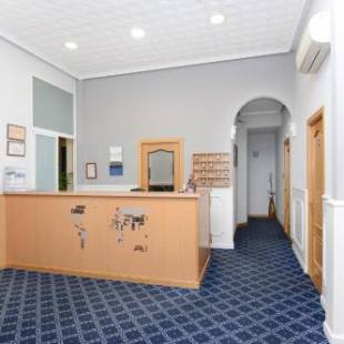 Фотографии гостевого дома 
            Hostal Biarritz