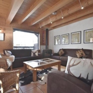 Фотография гостевого дома Chalet Le Grand-Bornand, 6 pièces, 15 personnes - FR-1-391-24