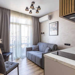 Фотография квартиры Апартаменты Red Apartments Арт Лайт Аарон