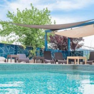 Фотографии гостиницы
Sure Hotel by Best Western Beziers Le Monestie