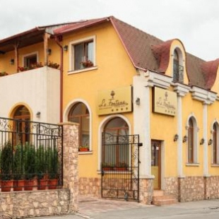 Фотография гостевого дома Pension La Fontana