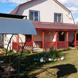 Фотография гостевого дома Возле озера Петрова