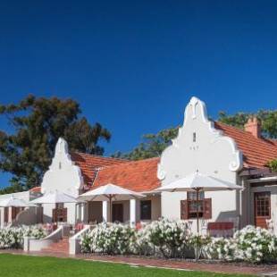 Фотографии гостиницы 
            Glen Avon Lodge Boutique Hotel