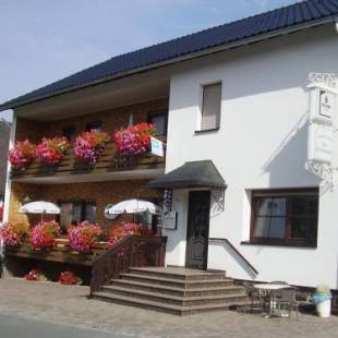 Фотографии гостевого дома 
            Zur Dorfschänke