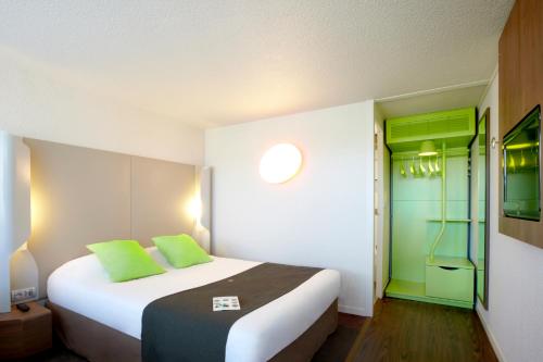 Фотография гостиницы Campanile Dreux