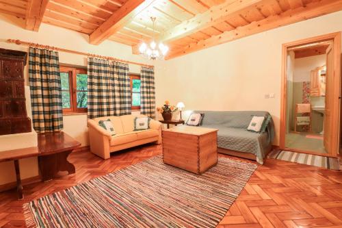 Фотография гостевого дома House Alpine Rose