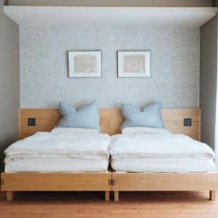 Фотография гостиницы Neon Hotel ISHITAYA