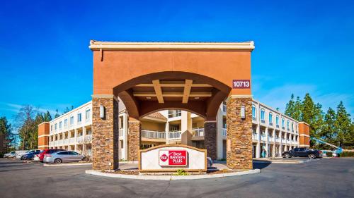 Фотография гостиницы Best Western Plus Rancho Cordova Inn