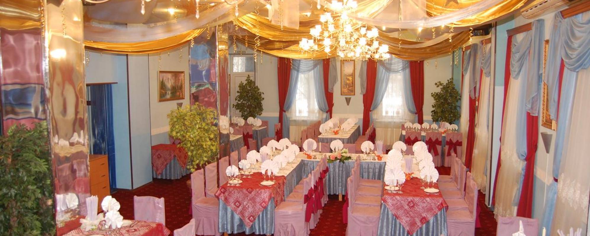 Фотографии банкетного зала Лина