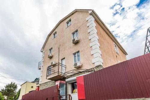 Фотографии гостевого дома
Гостиница У Иваныча