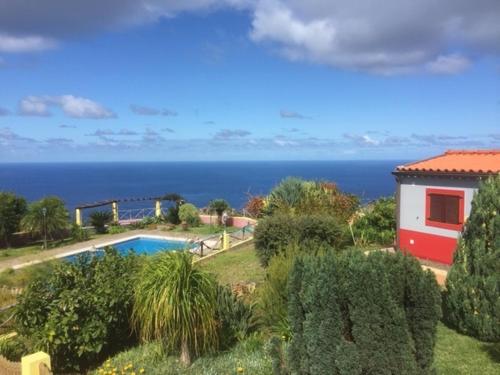 Фотография гостевого дома Ocean View Cottage