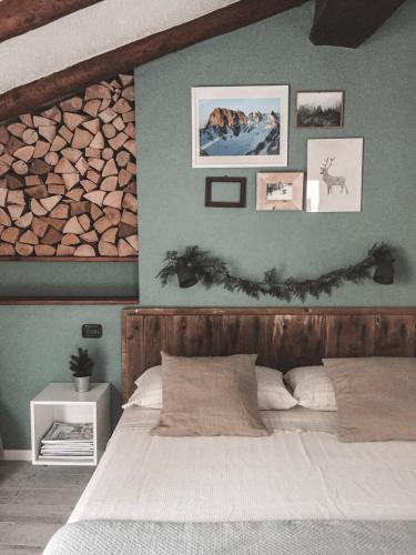 Фотографии мини отеля
Maison de la montagne - Chambres & Jacuzzi