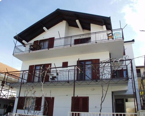 Фотография гостевого дома Apartments by the sea Podaca, Makarska - 516