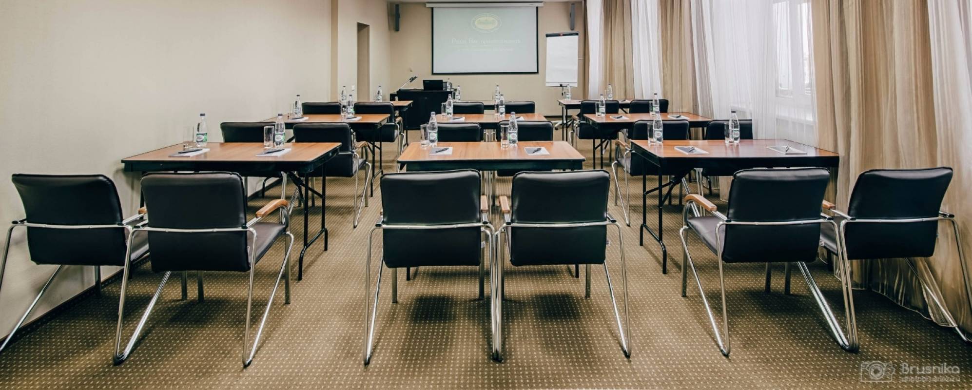 Фотографии конференц-зала Конференц-зал Покровский в Центральном by USTA Hotels