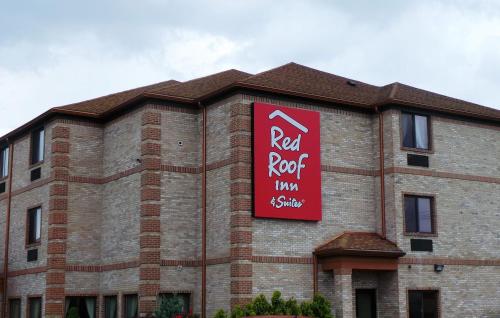 Фотография мини отеля Red Roof Inn & Suites Detroit - Melvindale/Dearborn
