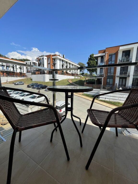 Фотография квартиры Апартаменты  Casablanka Hit с балконом с видом на комплекс