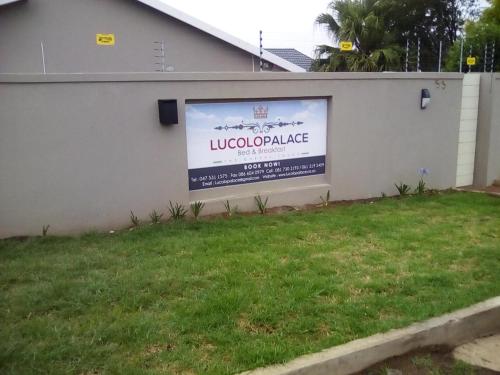 Фотография мини отеля Lucolo Palace B&B - Mthatha