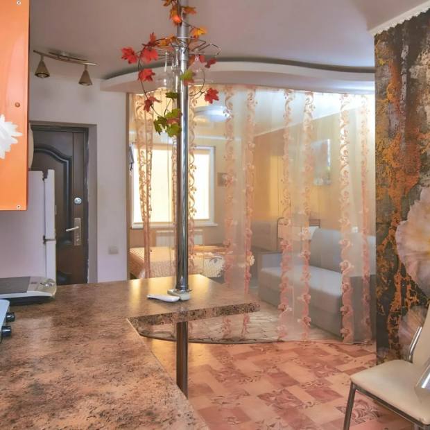 Фотографии квартиры 
            Апартаменты однокомнатные на Кисловодская 90