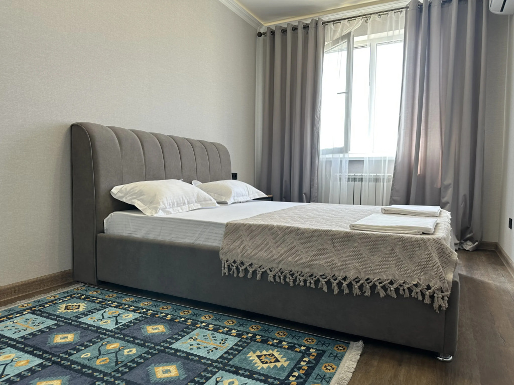 Фотография квартиры Апартаменты "Эленика" Двухкомнатая квартира в Махачкале с видом на озеро и мечеть