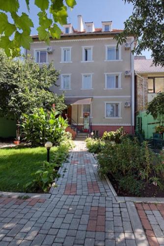 Фотография гостевого дома Хрустальный