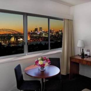 Фотографии гостиницы
Macleay Hotel