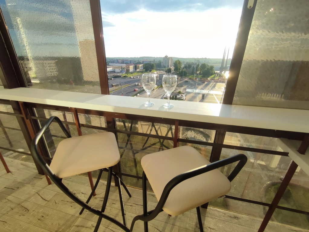 Фотография квартиры Апартаменты в самом центре Витебска с шикарным панорамным видом на площадь Победы