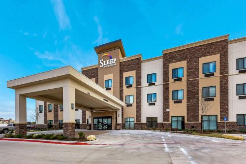 Фотография гостиницы Sleep Inn & Suites Fort Worth - Fossil Creek