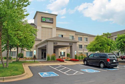 Фотография гостиницы Extended Stay America Suites - St Louis - Airport - Central