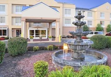 Фотография гостиницы Fairfield Inn & Suites Clarksville
