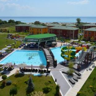 Фотографии гостиницы
Therma ECO - Mineral pool 25 m & Free parking